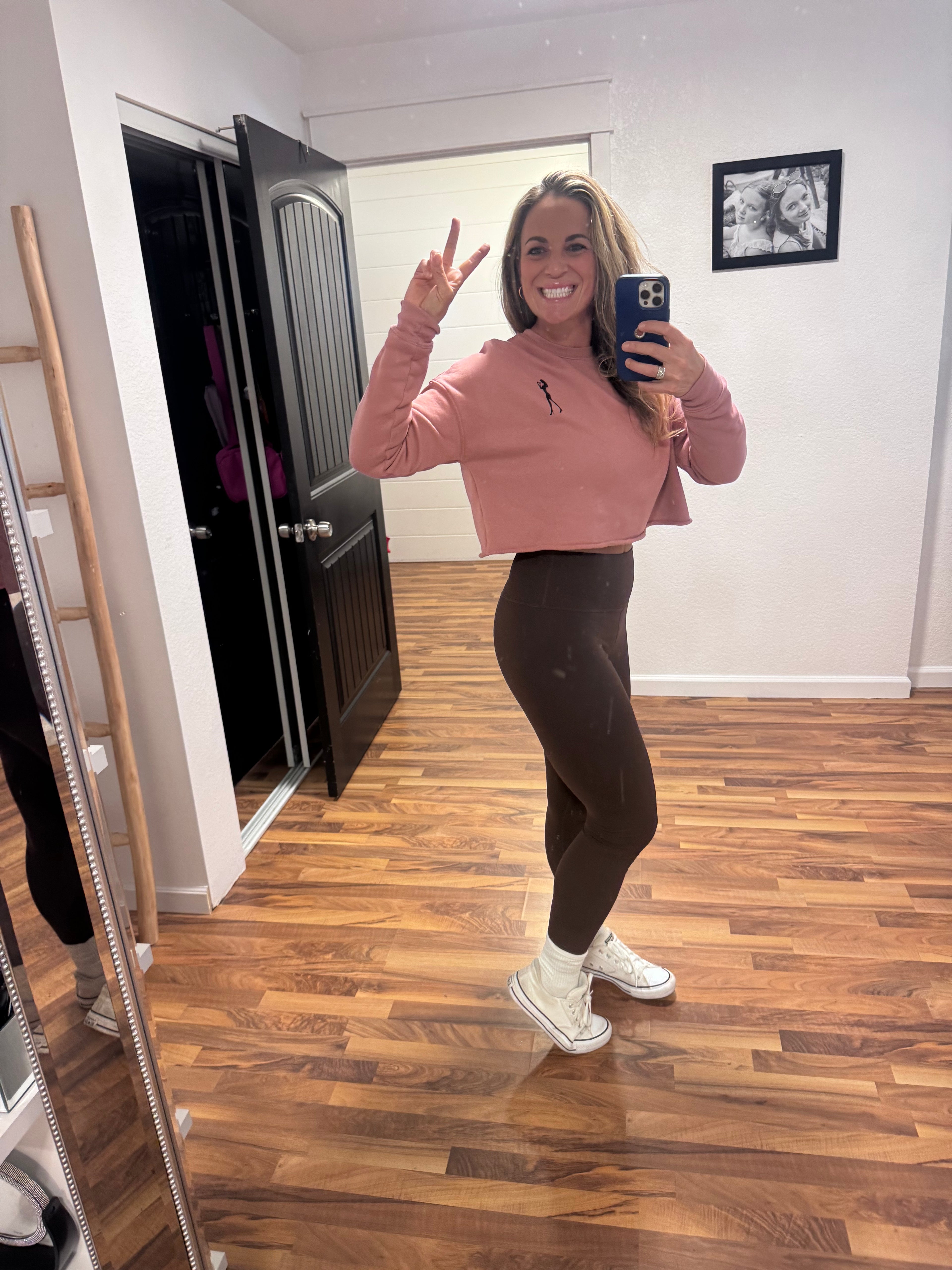 JAB Custom Cropped Crewneck Sweatshirt - Mauve